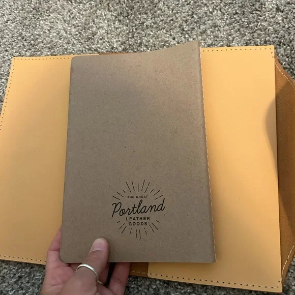 Portland leather Mamey peach color snap journal large - Picture 6 of 7